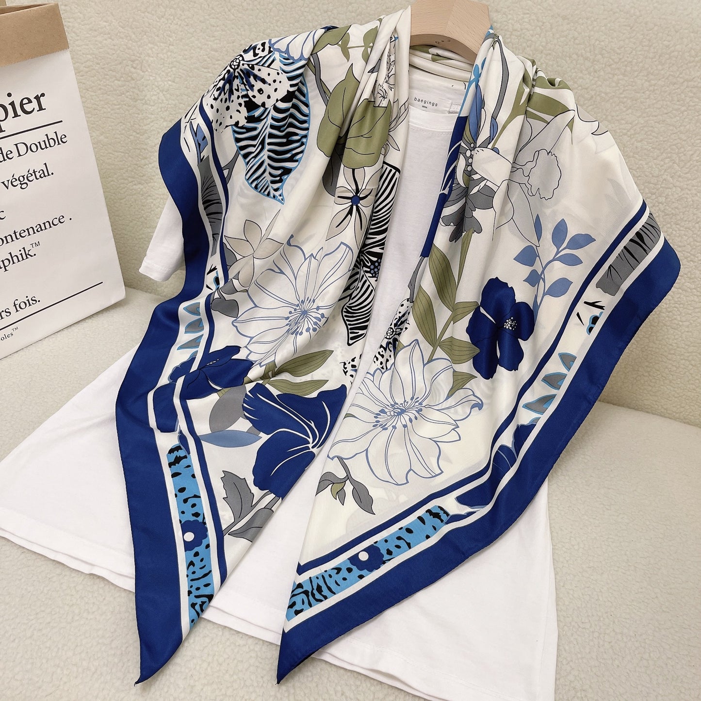 Floral Twill Silk Scarf (110cm)