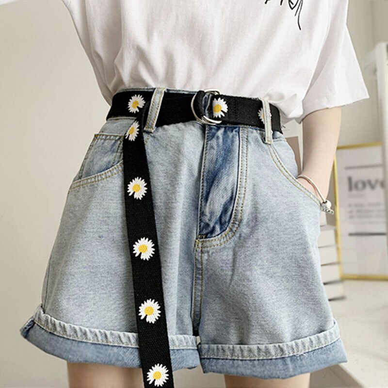 Daisy Print Canvas Belt