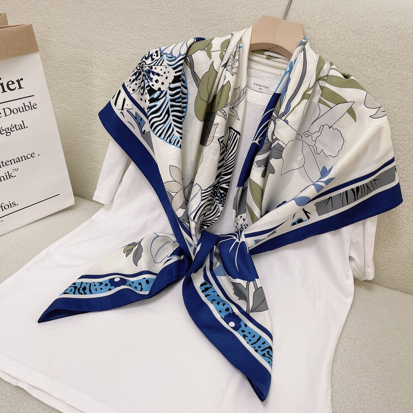 Floral Twill Silk Scarf (110cm)