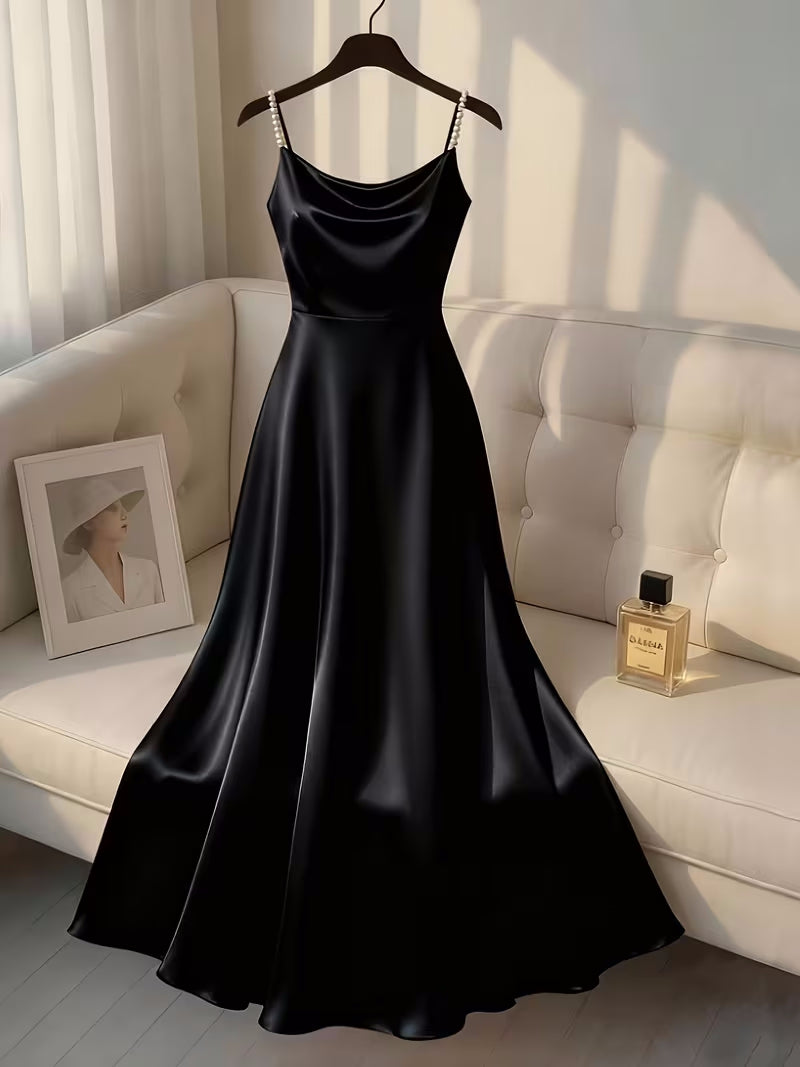 Relaxed Elegance Midi Dress